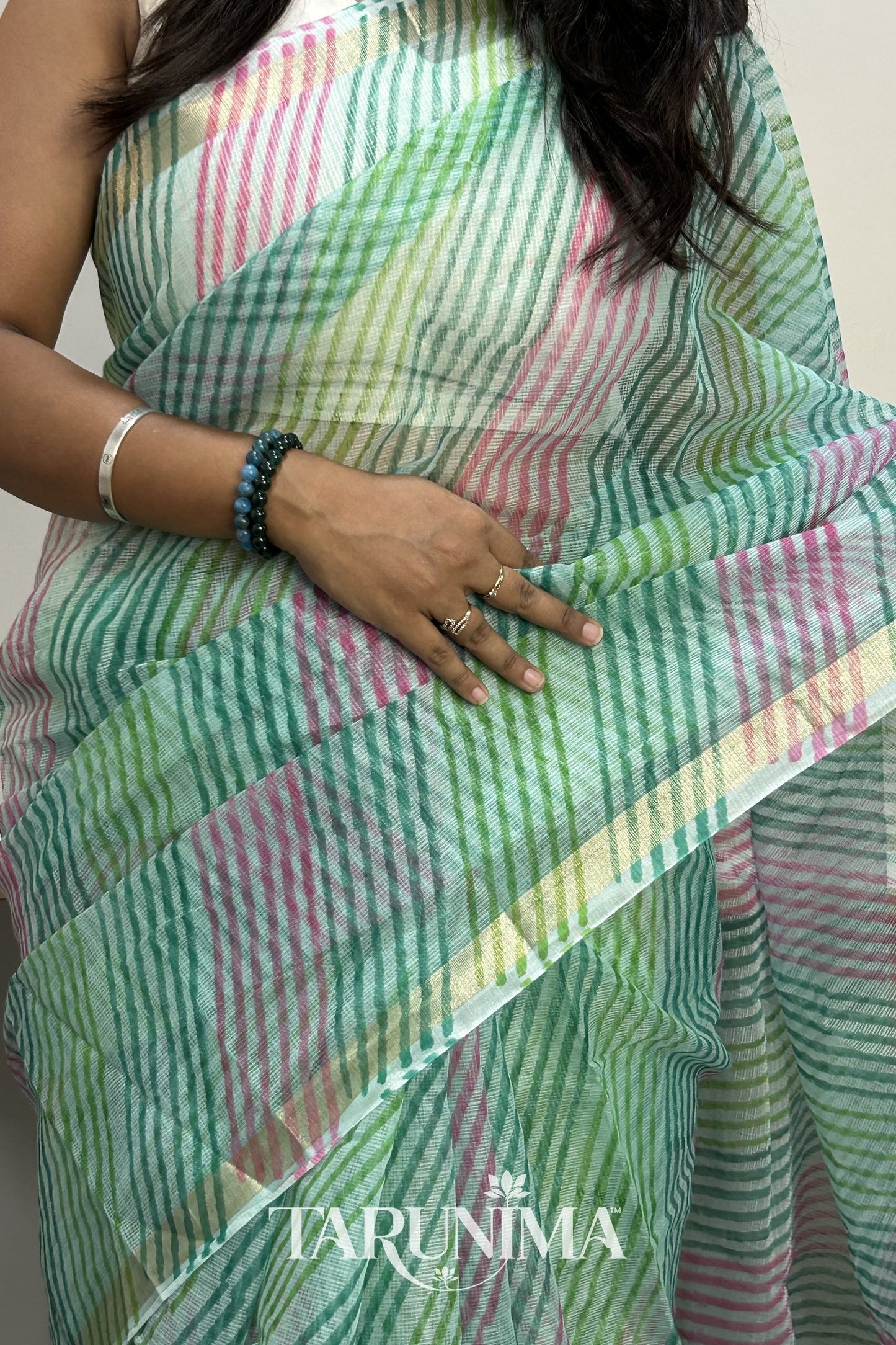 Hariyali Leher - drape