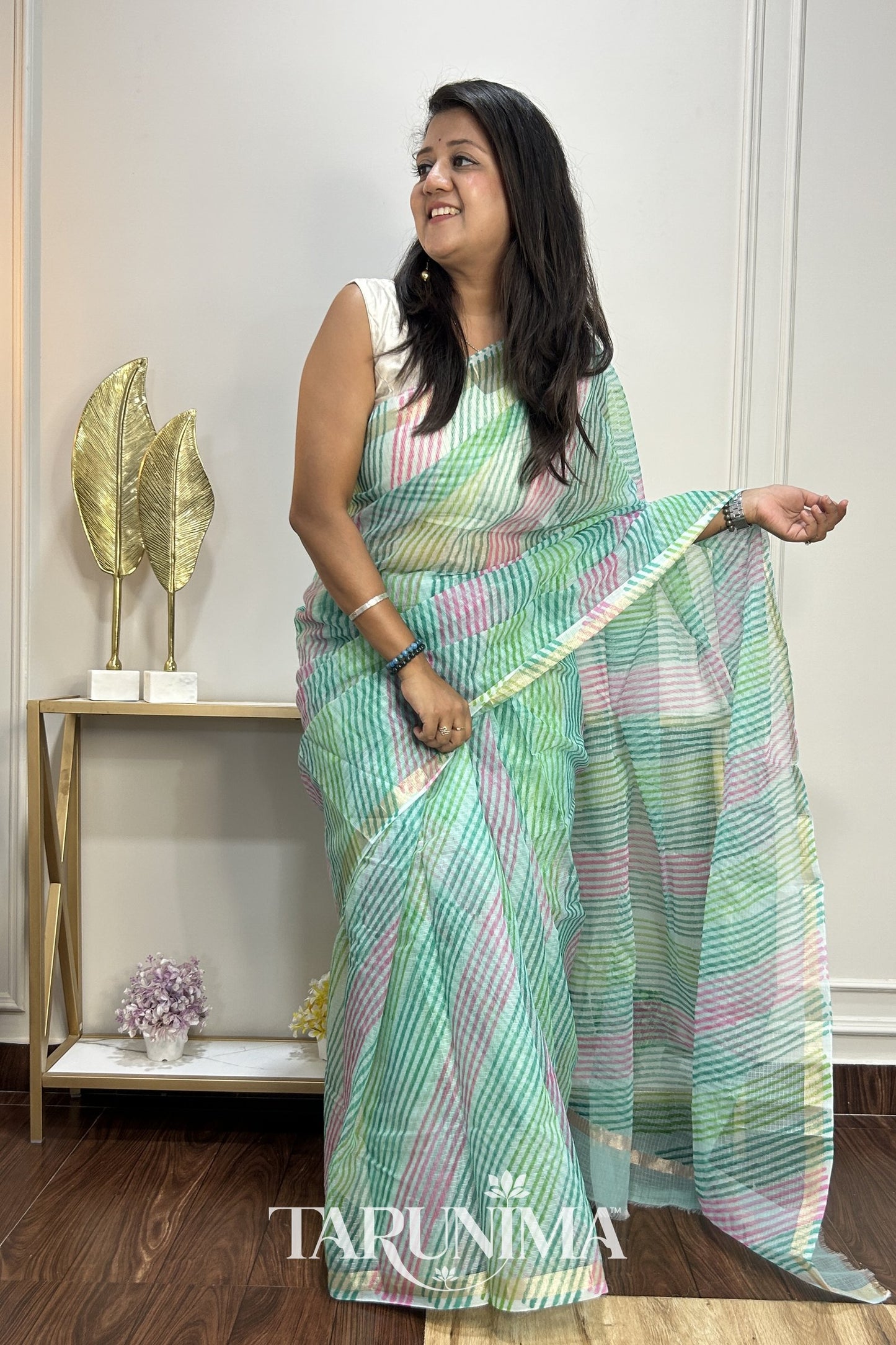 Hariyali Leher - motif