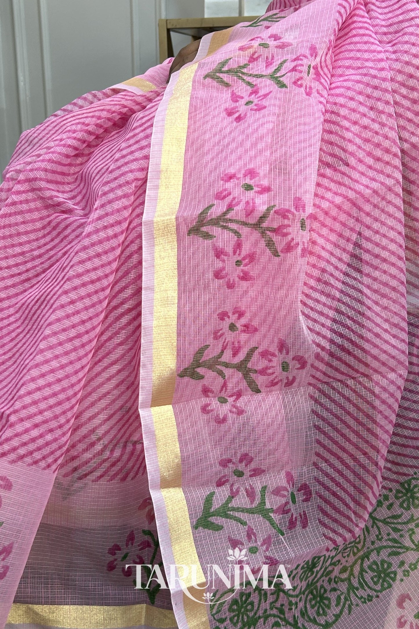 Lehar Gulab - detail