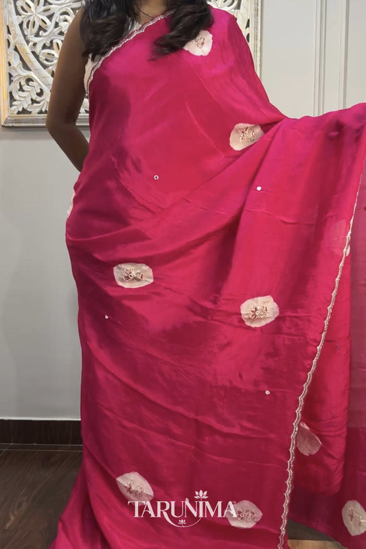 Rangat - model wearing saree