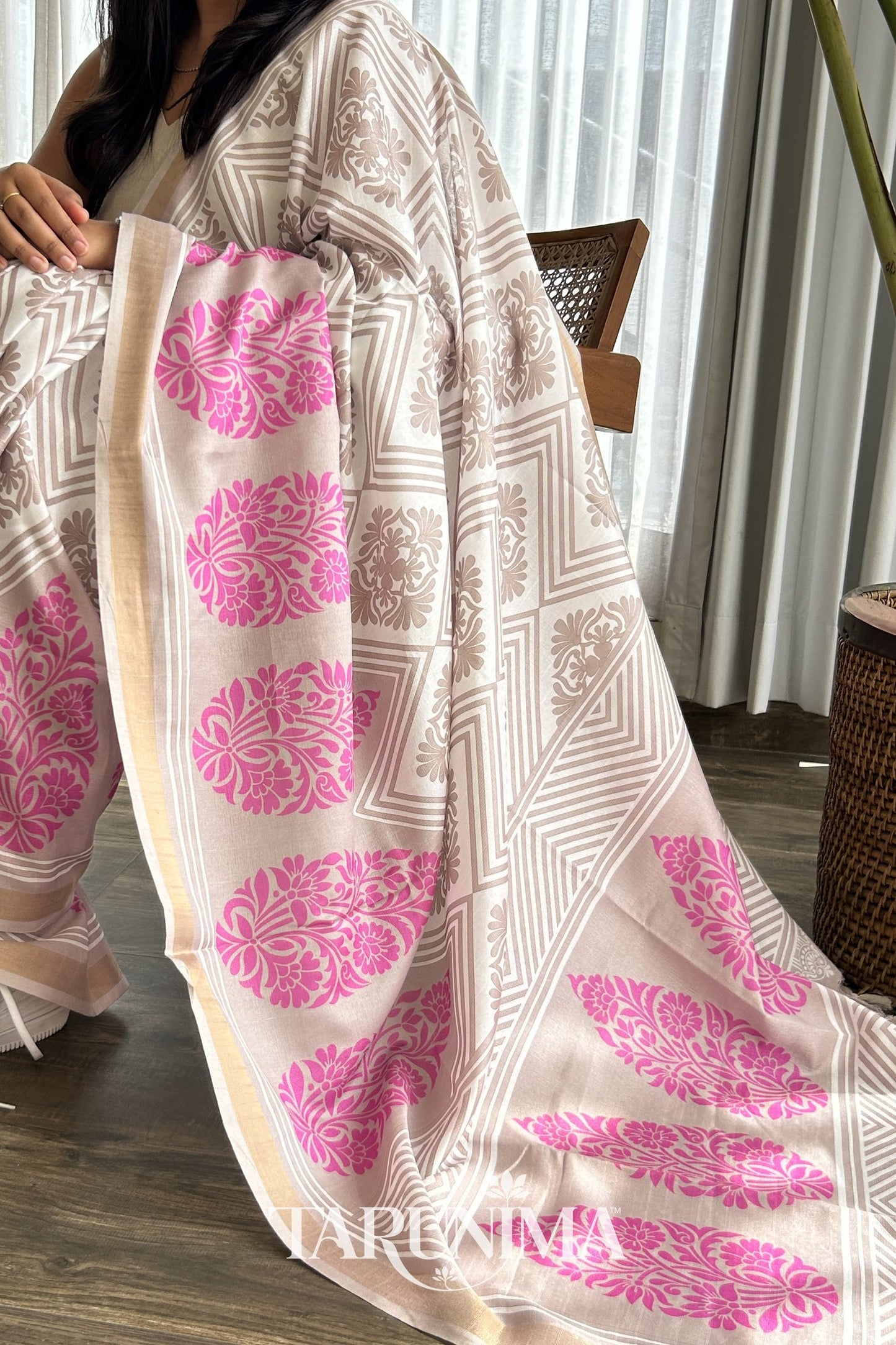 Gazal - pallu