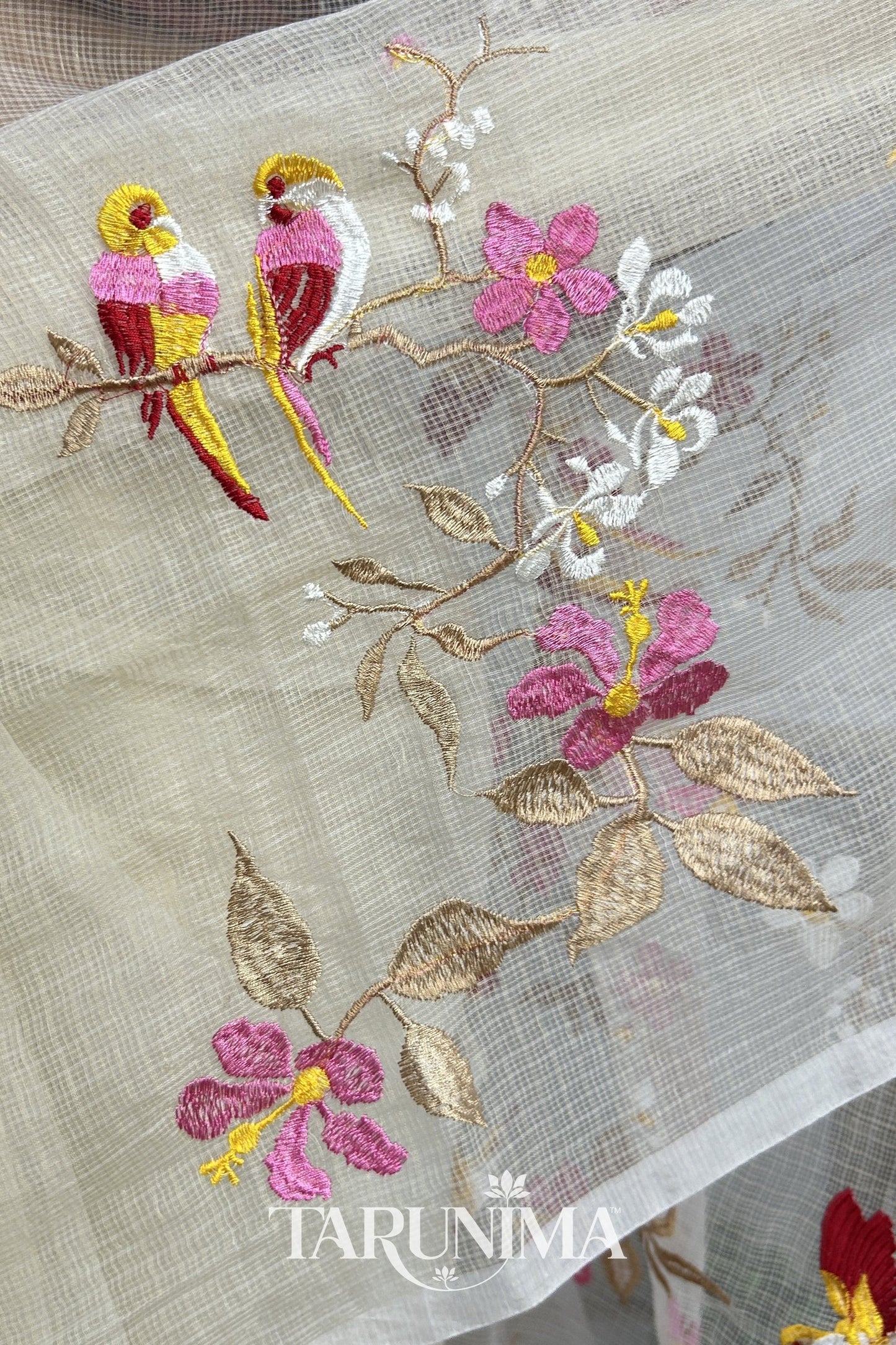 Whispering Garden - pallu