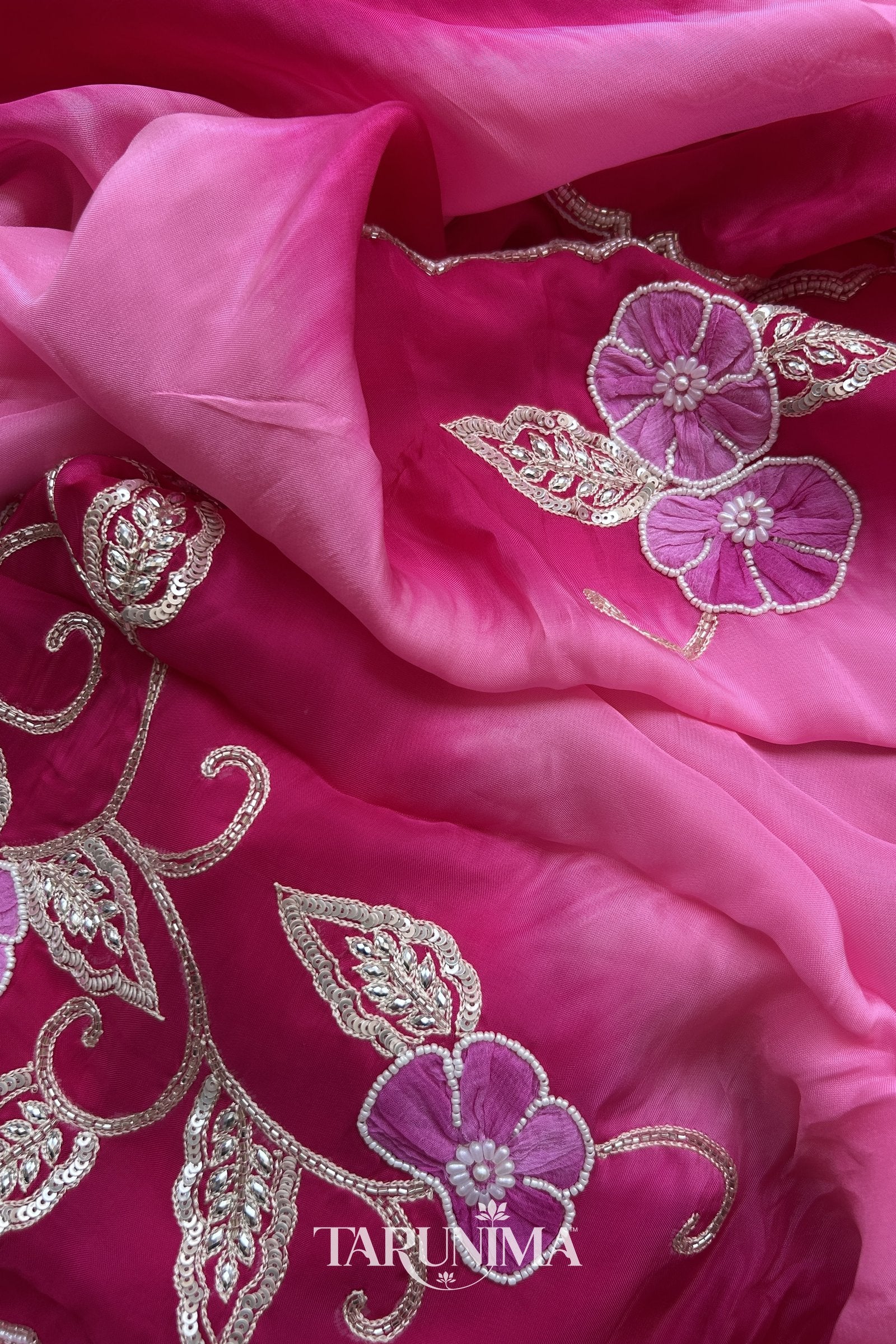 Saanjh Leher - hand embroidery detail