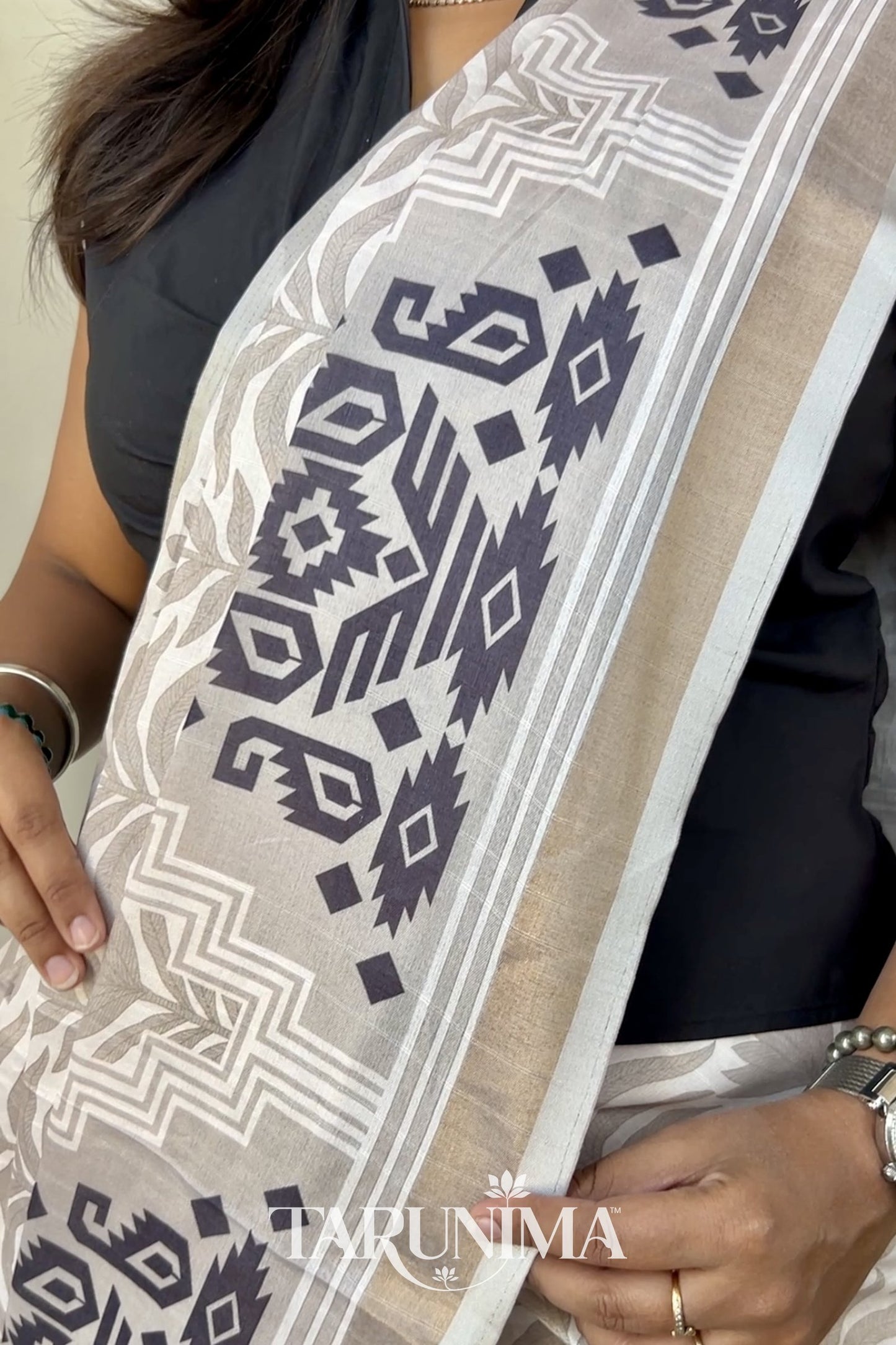 Riva - full saree