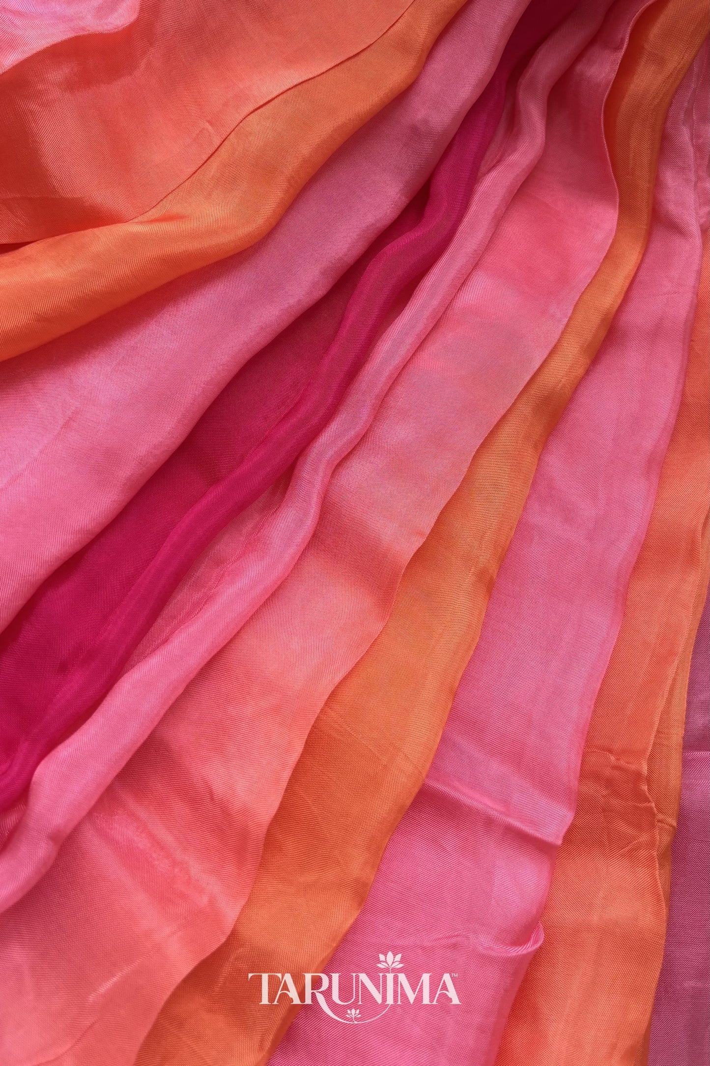 Star Noor - drape