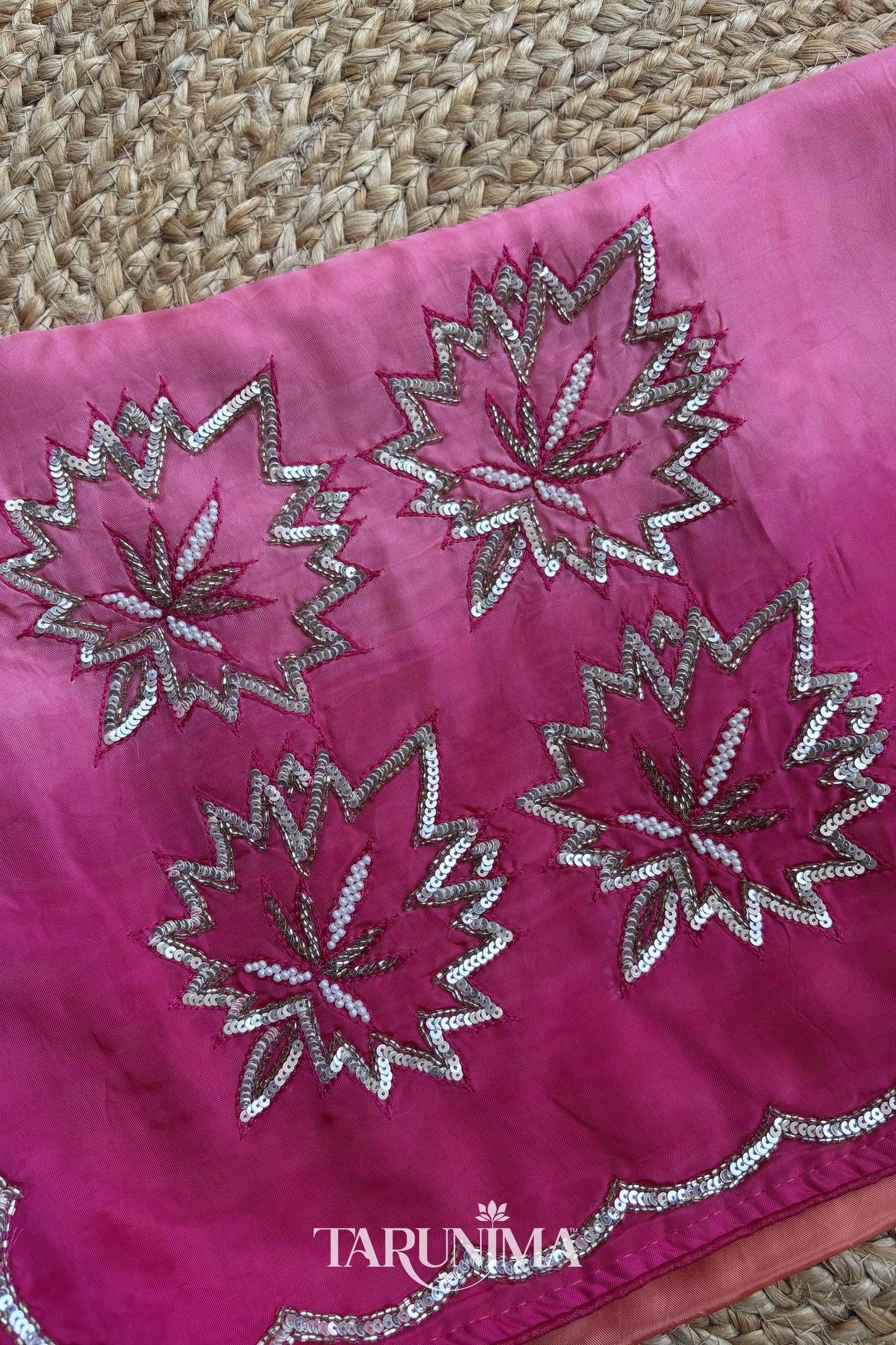 Star Noor - detail
